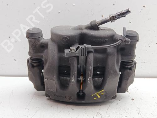 Used Right front brake caliper Right front brake caliper MERCEDES-BENZ VITO / MIXTO Van (W639) 109 CDI (639.601, 639.603, 639.605) (95 hp) 34157538 34157538