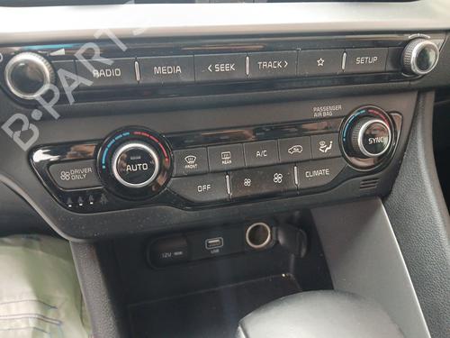 Used Climate control KIA NIRO I (DE) 1.6 GDI Hybrid (105 hp) 33192212