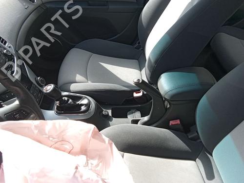 Armrest / Center console CHEVROLET CRUZE (J300) 1.6 | BP40458192I20 - Image 2