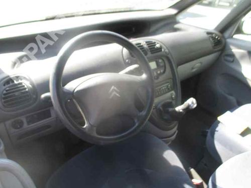 Left headlight CITROËN XSARA PICASSO (N68) 2.0 HDi | BP2385320C28 