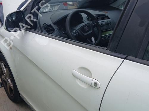 Used Left front door SEAT ALTEA XL (5P5, 5P8) 1.6 TDI (105 hp) 27363583