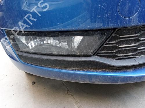Used Right front fog light Right front fog light 39246039 39246039