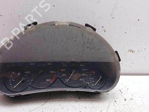 Used Instrument cluster Instrument cluster PEUGEOT 206 Hatchback (2A/C) 1.9 D (69 hp) 35724870 35724870