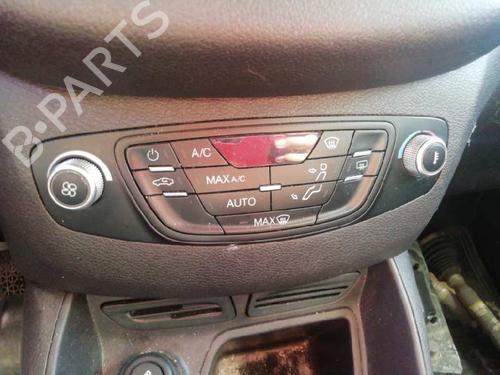 Used Climate control FORD TRANSIT COURIER B460 Box Body/MPV [2014-2025]  15250723