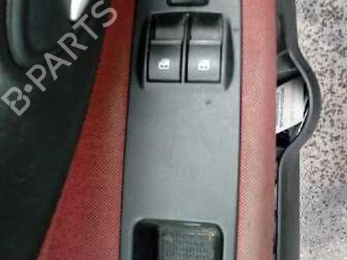 Left front steering knuckle FIAT PUNTO EVO (199_) 1.3 D Multijet (199AXC1A, 199BXC1A, 199AXT1A, 199BXT1A) | BP6882972M25 