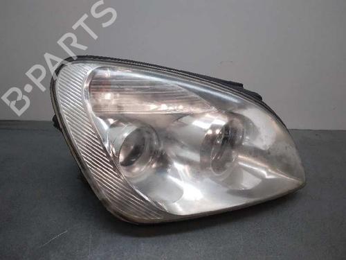 Used Right headlight KIA CARENS III MPV (UN) [2006-2013]  17145092