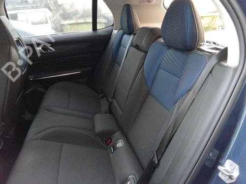 rear-seat-lynk-co-01-2017-39239391 main image