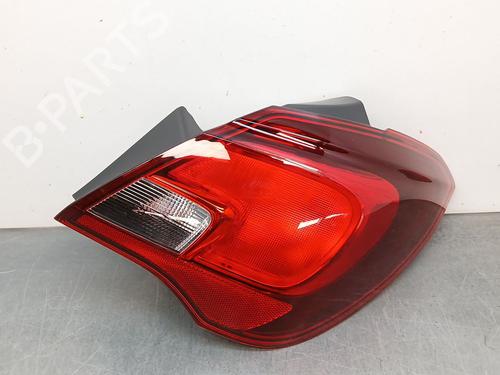 Højre baglygte OPEL CORSA E (X15) 1.0 (08, 68) (115 hp) 28360418
