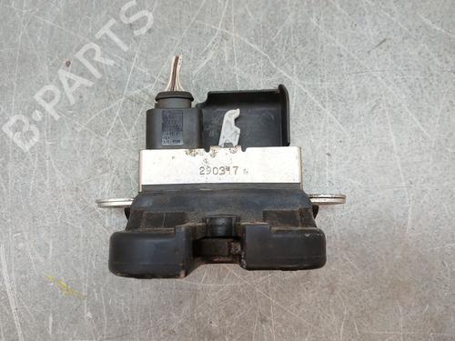 Tailgate lock VW GOLF V (1K1) 1.9 TDI | BP27831153C101 