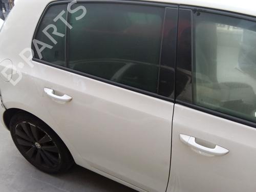 Used Right rear door Right rear door 38098449 38098449