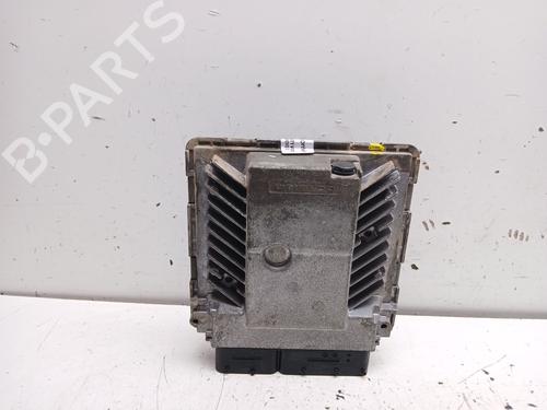 Used Engine control unit (ECU) Engine control unit (ECU) VW PASSAT B6 (3C2) 2.0 TDI 16V (140 hp) 34390786 34390786