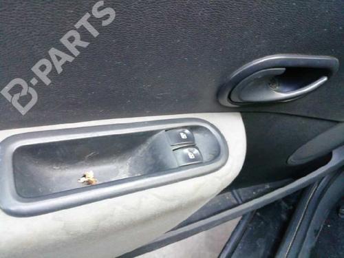 Water radiator RENAULT CLIO III (BR0/1, CR0/1) 1.5 dCi (C/BR0G, C/BR1G) | BP8925808M31  - Image 36