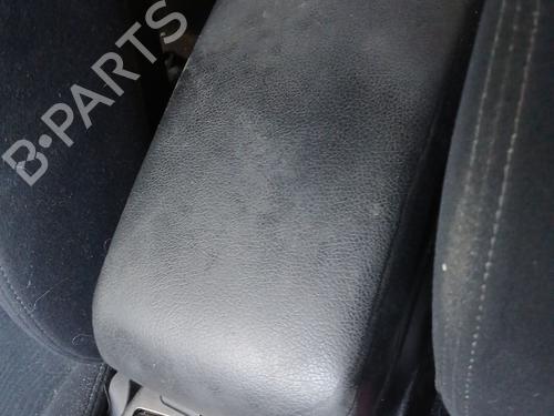 Used Armrest / Center console SUBARU LEGACY V (BM) 2.0 D AWD (BMD) (150 hp) 29160613