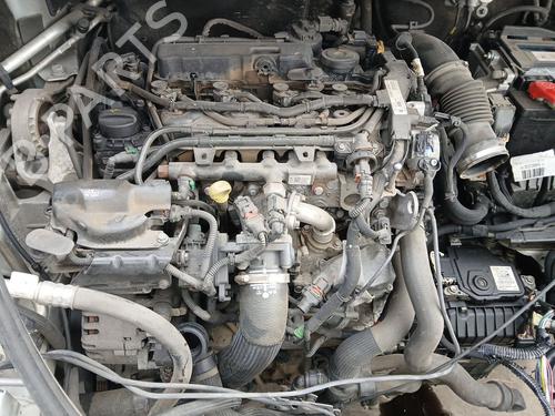 Used Engine OPEL VIVARO C Van (K0) 2.0 (122 hp) 31136926