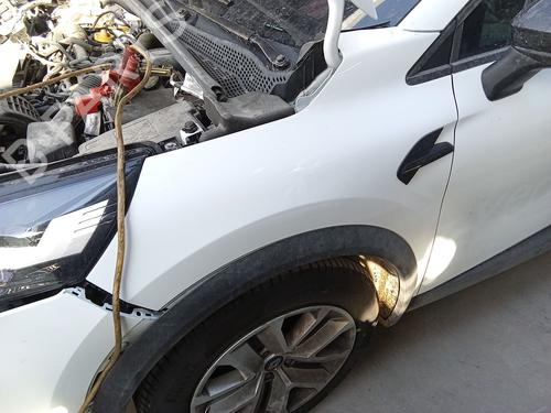 left-front-fenders-renault-captur-ii-hf_-2020-39528929 main image
