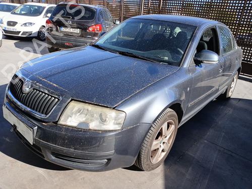 Pièces Détachées Usagées SKODA SUPERB I (3U4) 1.9 TDI (115 hp) 4346044