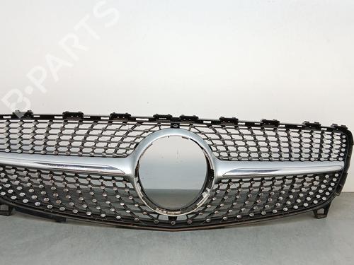 Grill MERCEDES-BENZ A-CLASS (W176) A 200 CDI / d 4-matic (176.002) (136 hp) 30150853