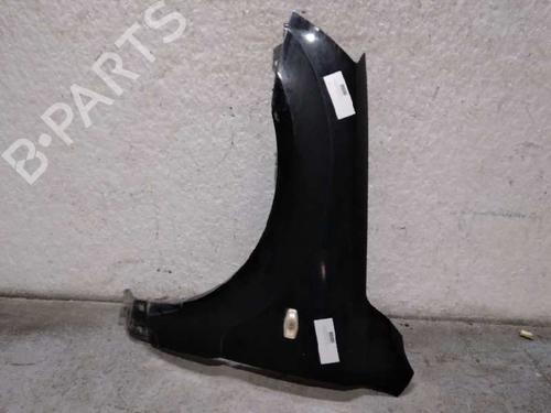 Used Left front fenders KIA SORENTO I (JC) 2.5 CRDi 4WD (140 hp) 8812934