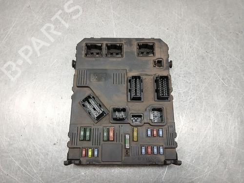 Scatola Fusibili CITROËN C3 I (FC_, FN_) 1.4 HDi (68 hp) 30808742