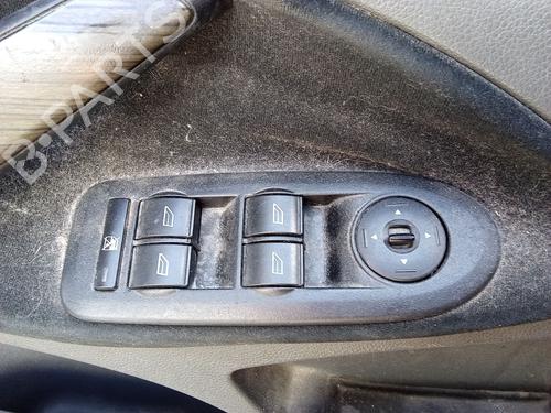 Used Left front window switch Left front window switch 39598415 39598415