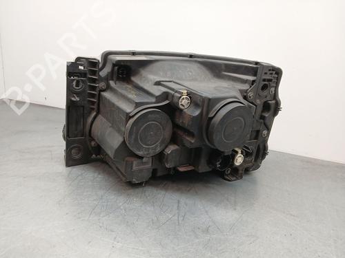 Left headlight LAND ROVER DISCOVERY IV (L319) 3.0 TD 4x4 | BP32016274C28 