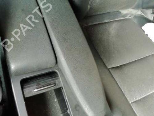 Used Armrest / Center console MERCEDES-BENZ C-CLASS (W204) [2007-2015]  14910653