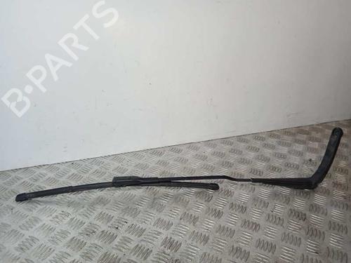 Used Front windshield wiper arm AUDI A5 Sportback (8TA) 2.7 TDI (190 hp) 12469172