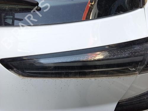 right-tailgate-light-renault-captur-ii-hf_-2020-39528942 main image