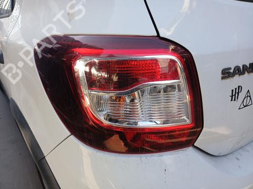 Venstre baglygte DACIA SANDERO II TCe 90 (B8M1, B8MA, B8AC) (90 hp) 28301825