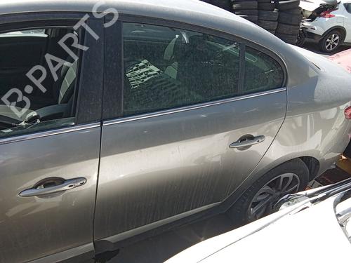 Used Left rear door Left rear door 38946864 38946864