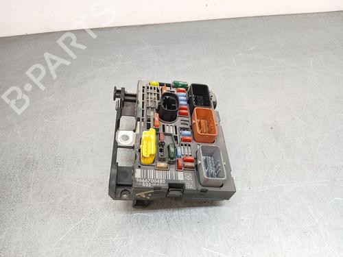 Used Fuse box Fuse box PEUGEOT 308 SW I (4E_, 4H_) 1.6 HDi (112 hp) 36674386 36674386