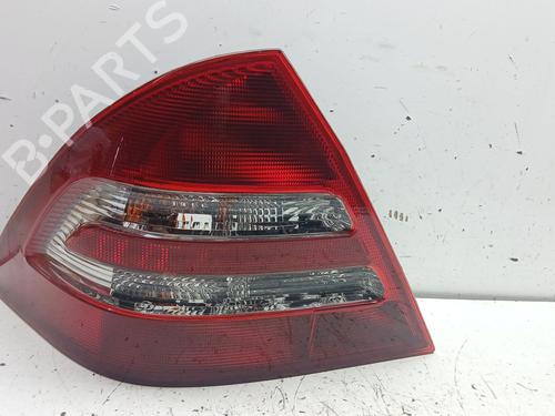 left-taillight-mercedes-benz-c-class-w203-2000-2001-2002-2003-2004-2005-2006-2007-34535798 main image