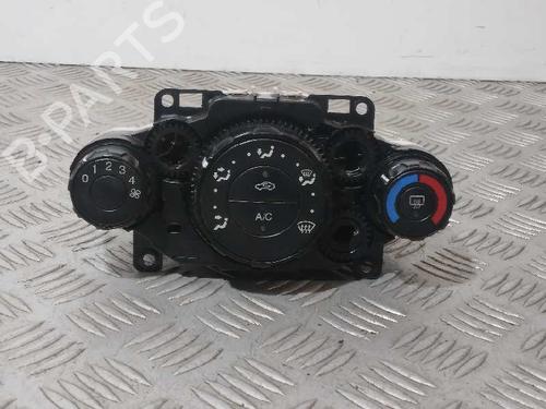 Commande Chauffage FORD FIESTA VI (CB1, CCN) [2008-2017]  15106100