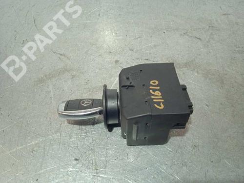 Used Ignition barrel Ignition barrel MERCEDES-BENZ B-CLASS Sports Tourer (W245) B 180 CDI (245.207) (109 hp) 7019435 7019435
