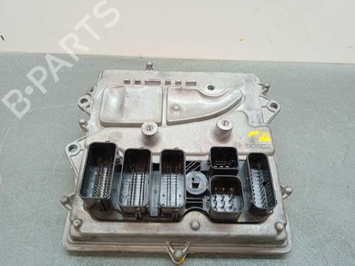 Used Engine control unit (ECU) BMW 2 Coupe (F22, F87) M2 (370 hp) 16111263