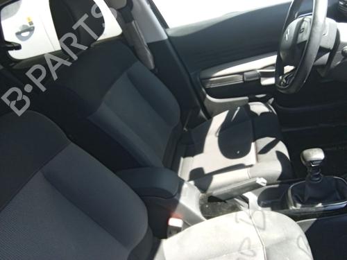 Left front seat CITROËN C4 CACTUS 1.2 THP 110 | BP39448080C15 - Image 2