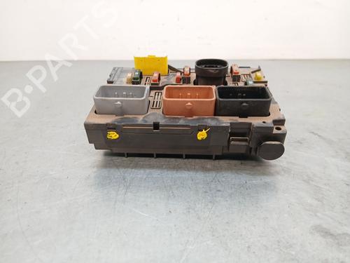 fuse-box-citroen-c4-picasso-i-mpv-ud_-2006-2007-2008-2009-2010-2011-2012-2013-2014-2015-36238438 main image