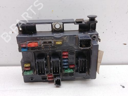 Used Fuse box PEUGEOT 307 (3A/C) 1.4 HDi (68 hp) 31131337