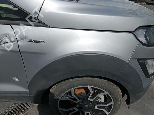 Used Right front fenders Right front fenders 38224739 38224739