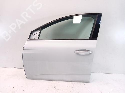left-front-door-renault-megane-iv-hatchback-b9amn_-2015-33426400 main image