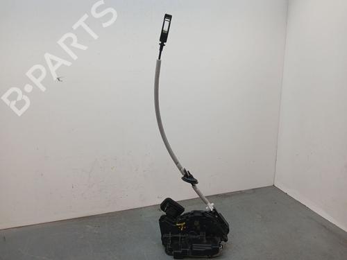 Used Front right lock VW T-ROC (A11, D11) 2.0 TDI SCR (115 hp) 25437187