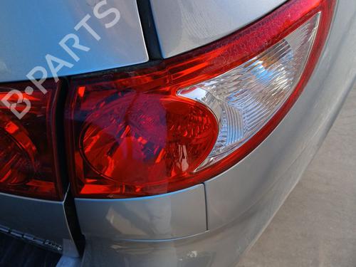 Used Right taillight HYUNDAI SANTA FÉ II (CM) 2.2 CRDi (155 hp) 21078821