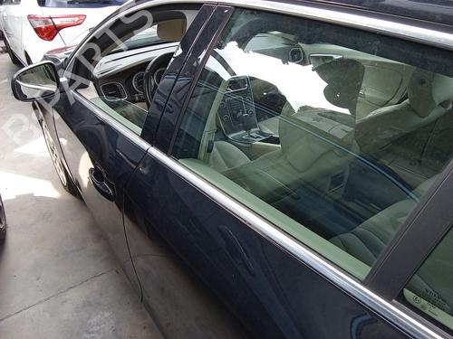 left-front-door-volvo-v60-i-155-2010-2011-2012-2013-2014-2015-2016-2017-2018-39621200 main image