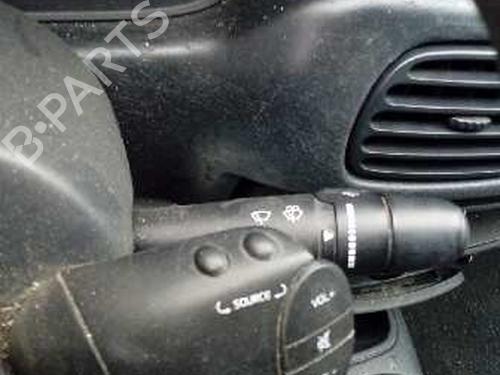 ECU airbags RENAULT MEGANE I Classic (LA0/1_) 1.4 16V (LA0D, LA1H, lA0W, LA10) | BP2422596M53 