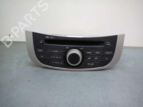Used Radio MITSUBISHI GRANDIS (NA_W) 2.0 DI-D (NA8W) (136 hp) 10142045