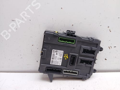 electronic-module-renault-megane-iv-hatchback-b9amn_-2015-34723281 main image