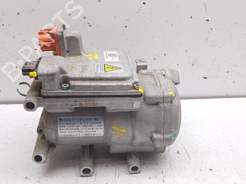 Used AC compressor DACIA SPRING EV (B6M1) (45 hp) 32867198