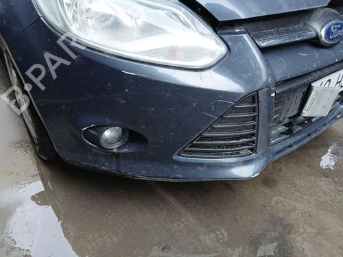 Used Front bumper FORD FOCUS III Turnier 1.6 TDCi (115 hp) 31042215