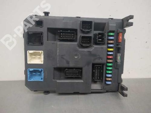 Used Fuse box CITROËN C3 Picasso (SH_) [2008-2025]  11869261