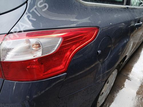 Used Right taillight FORD FOCUS III Turnier 1.6 TDCi (115 hp) 30968465